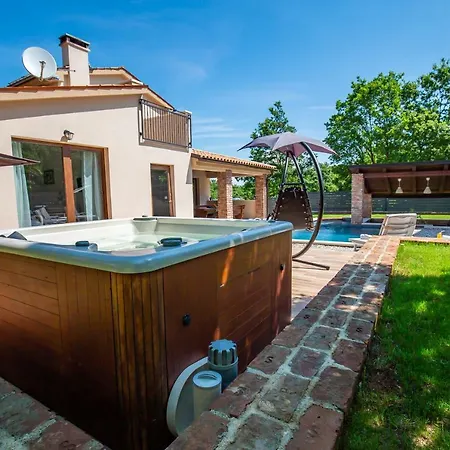 Villa Rezanci *