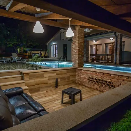 Rezanci Villa *